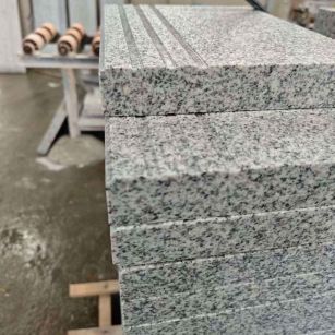 济宁芝麻白楼梯踏步