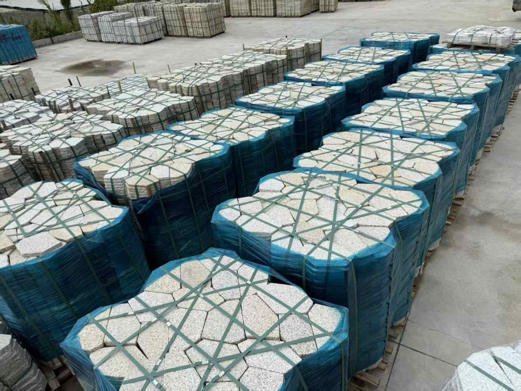 济宁黄金麻冰裂纹 碎拼