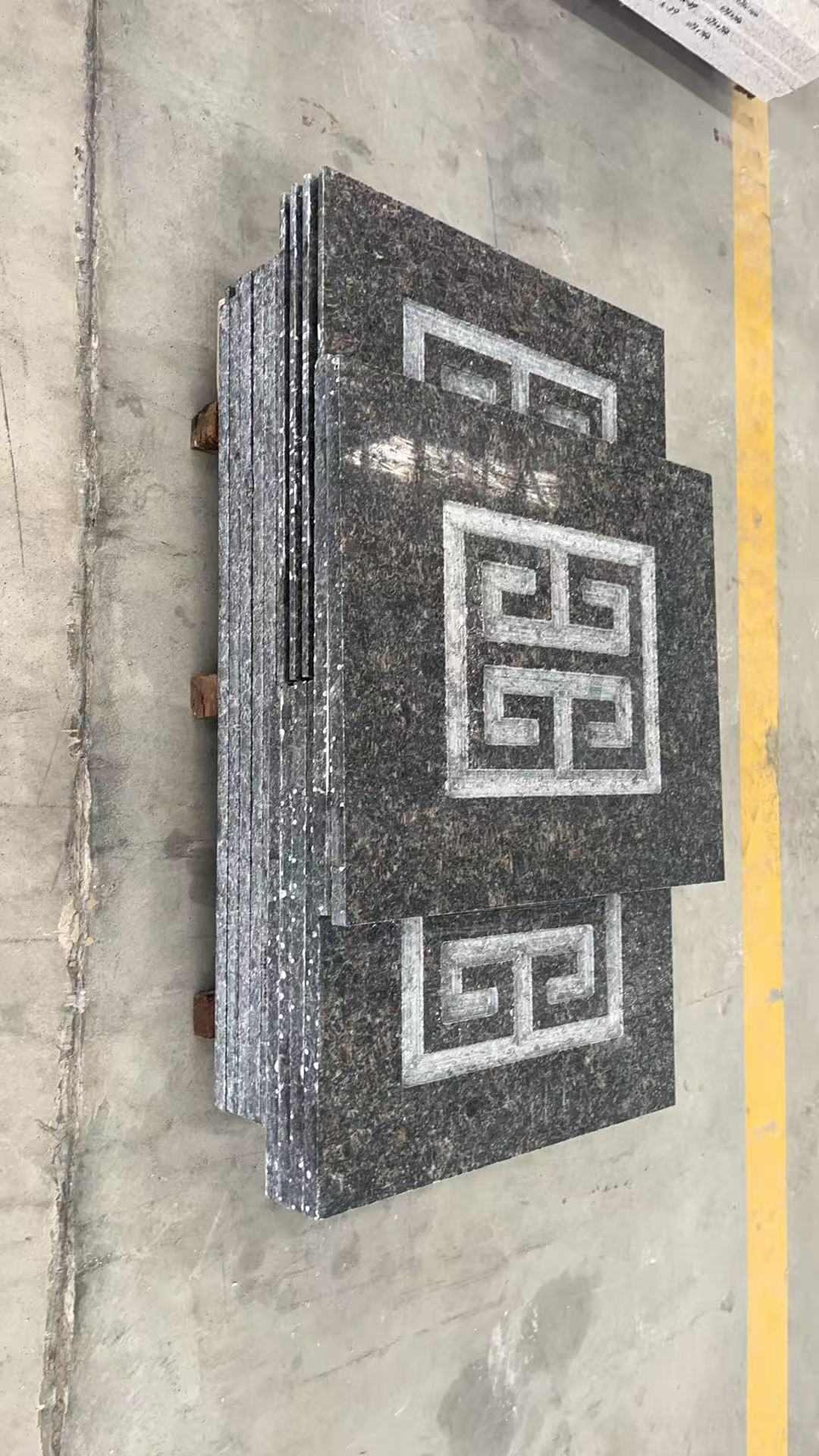 济宁英国棕回纹雕刻版