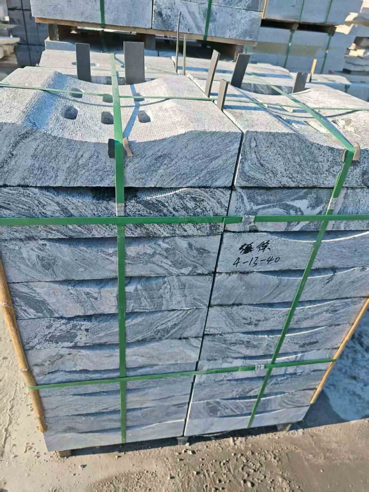 济宁浪淘沙水沟盖板